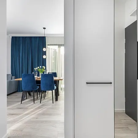 Rezydencja - Nowoczesny Apartament - Parking & Taras Z Ogrodem - By Renters *