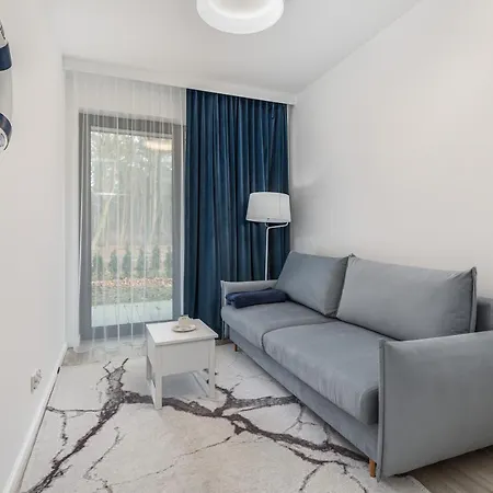 アパート Rezydencja - Nowoczesny Apartament - Parking & Taras Z Ogrodem - By Renters *