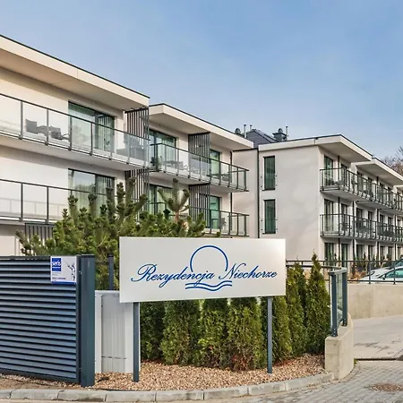 Rezydencja - Nowoczesny Apartament - Parking & Taras Z Ogrodem - By Renters *