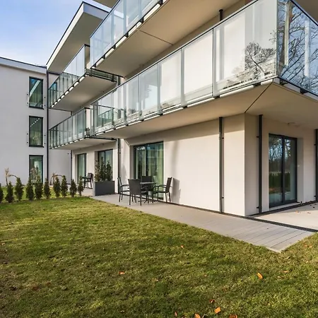 アパート Rezydencja - Nowoczesny Apartament - Parking & Taras Z Ogrodem - By Renters