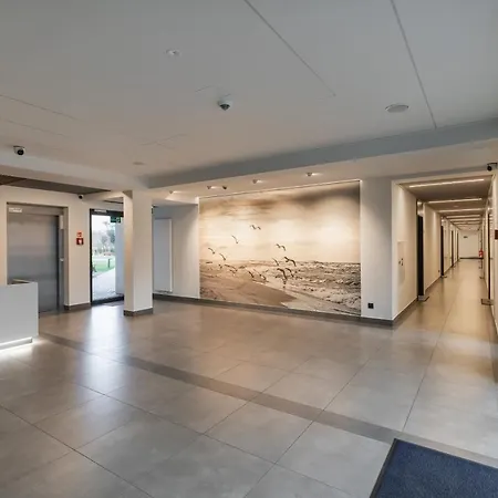 Rezydencja - Nowoczesny Apartament - Parking & Taras Z Ogrodem - By Renters *